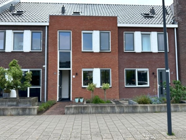 Te huur: Zwaag / €1975,00 p.m. / 123,00m2