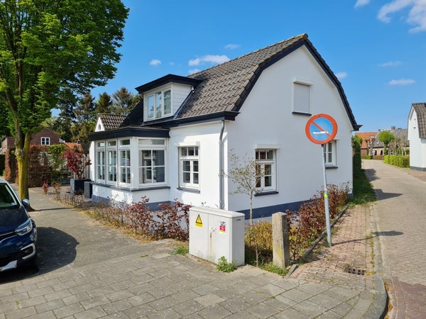 Te huur:  Sint-Michielsgestel  / €1690 p.m. / 148m2
