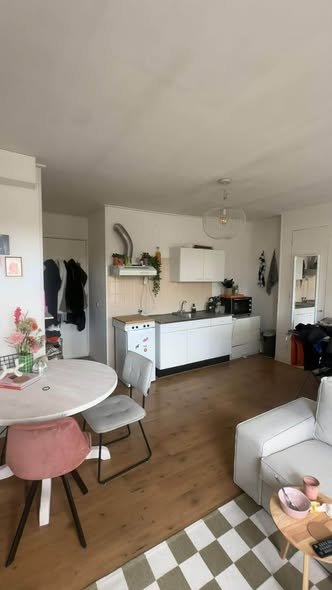 Te huur: Groningen / €650 p.m. / 25m2