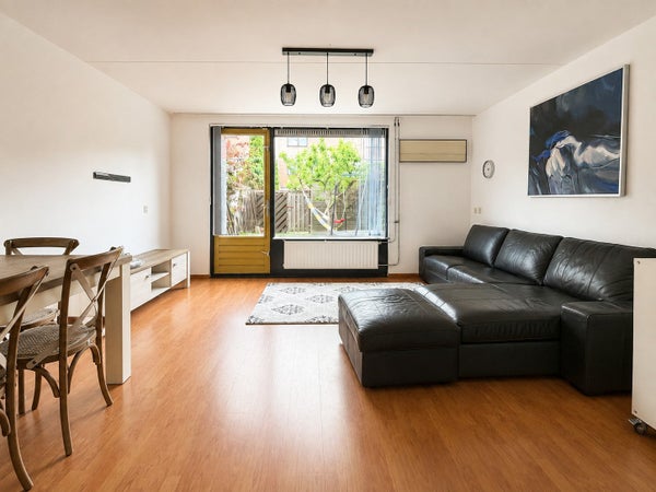 Te huur:  Delft  / €2800 p.m. / 132m2