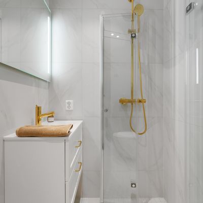 Bad nr. 2. Leiligheten har 2 fullverdige bad med WC og dusj.