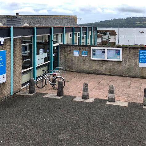 Torpoint Library