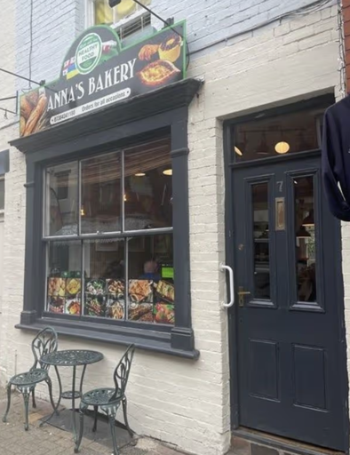 Anna’s Bakery (Llangollen)