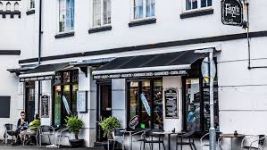 Fouzi's Café Bar & Pizzeria ( Llangollen)