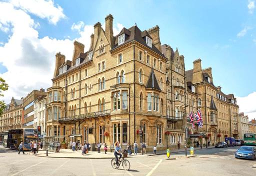 The Randolph Hotel, by Graduate Hotels
