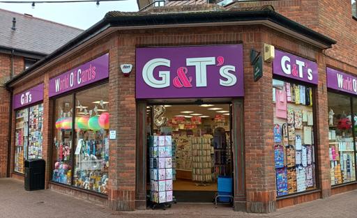 G & T World of Cards