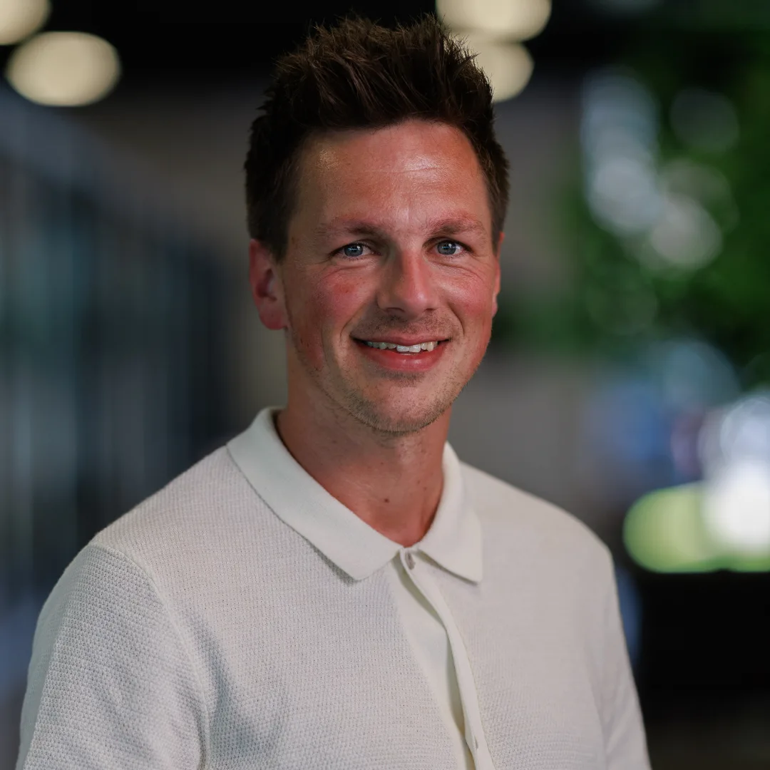 Skrepr-collega Cornelis in portret, klaar om productiebedrijven verder te helpen