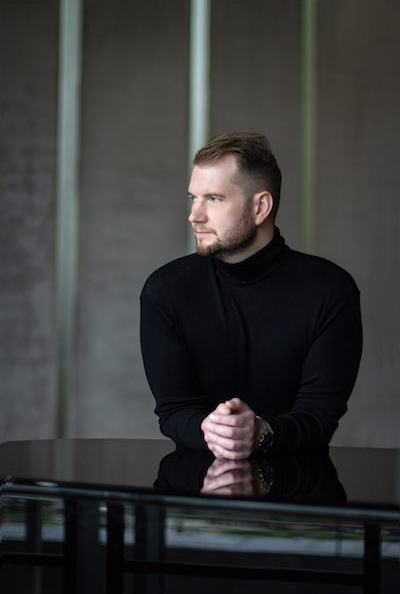 Oddur Arnþór Jónsson