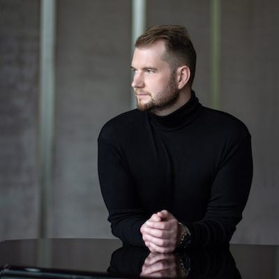 Oddur Arnþór Jónsson