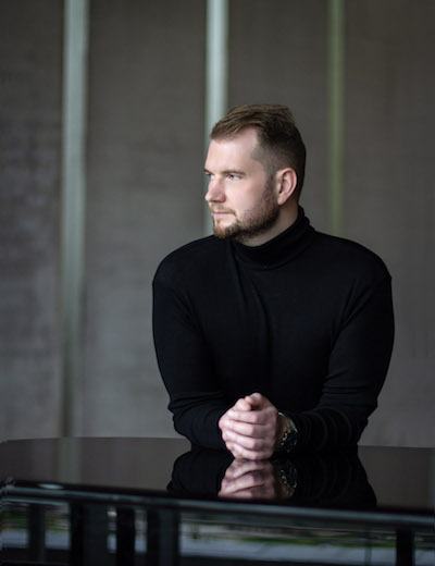 Oddur Arnþór Jónsson