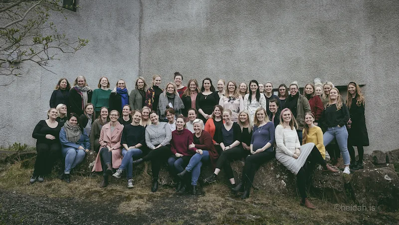 Eiðistorg syngur
