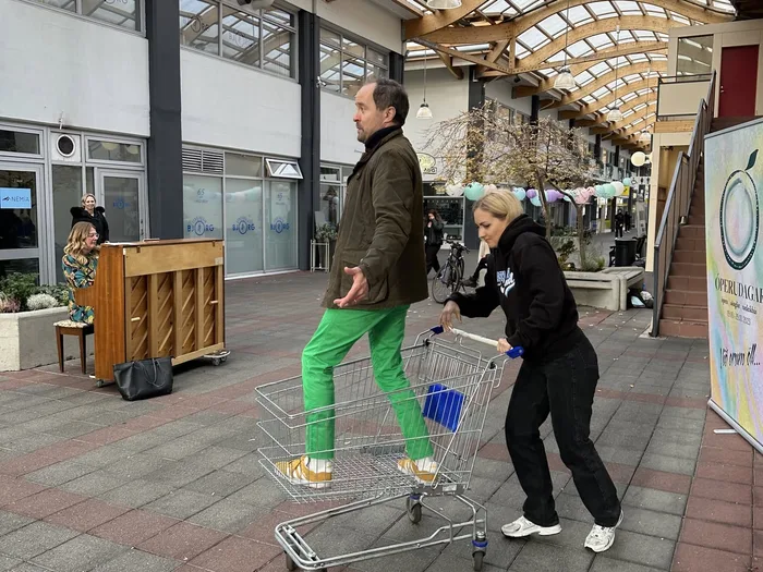 Óperubrölt í Mjódd 2023