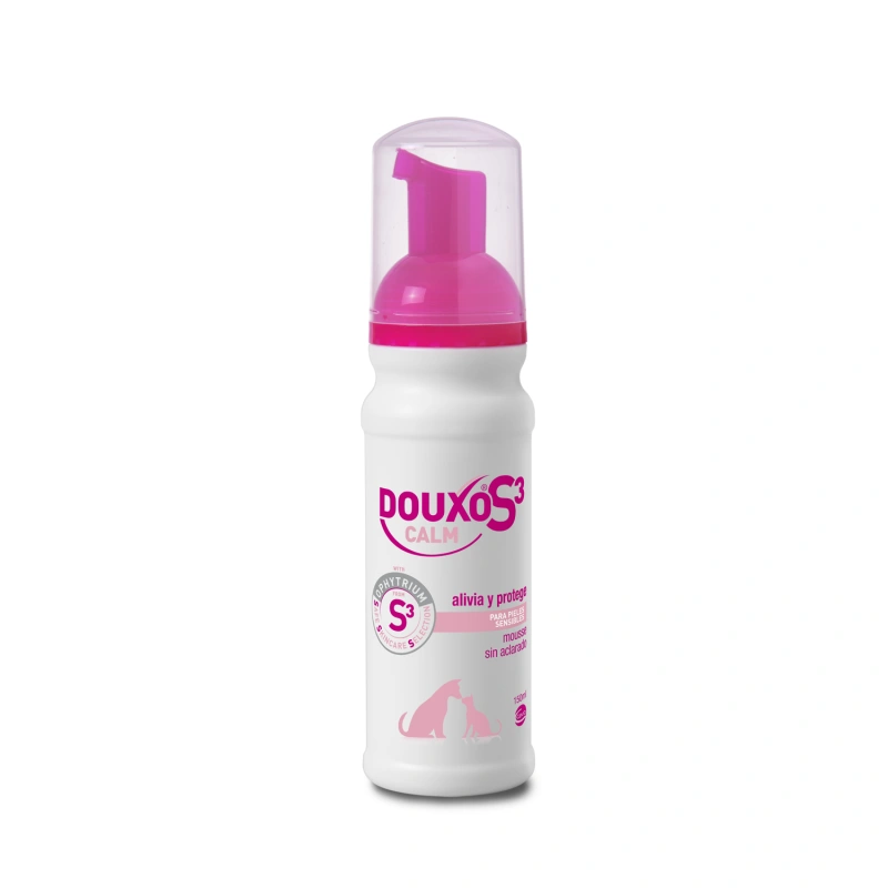 DOUXO® S3 CALM MOUSSE, PIEL SENSIBLE E IRRITADA CON PICOR, PERROS Y GATOS, 150 ML