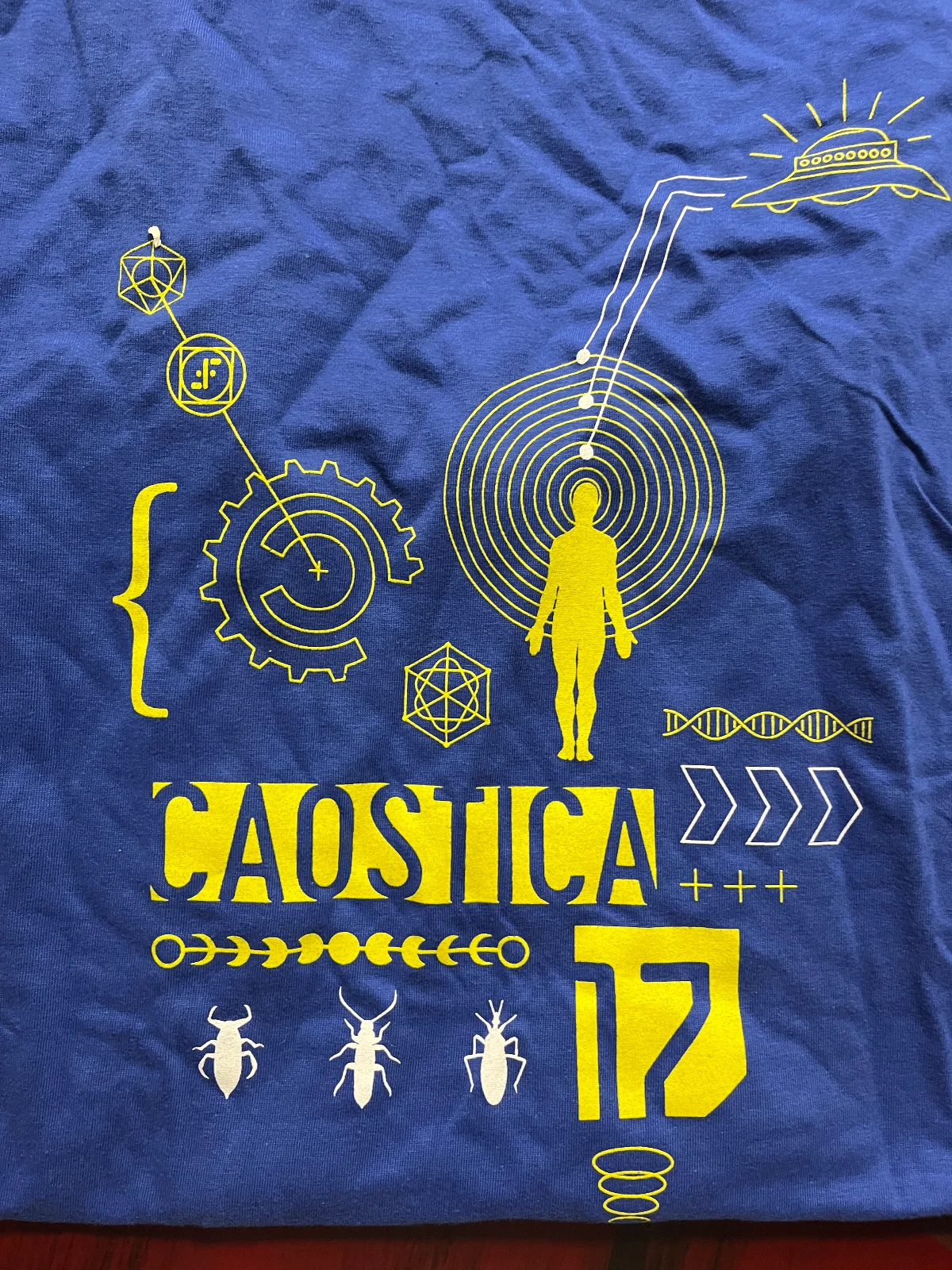 Camiseta Caostica 17 (azul)