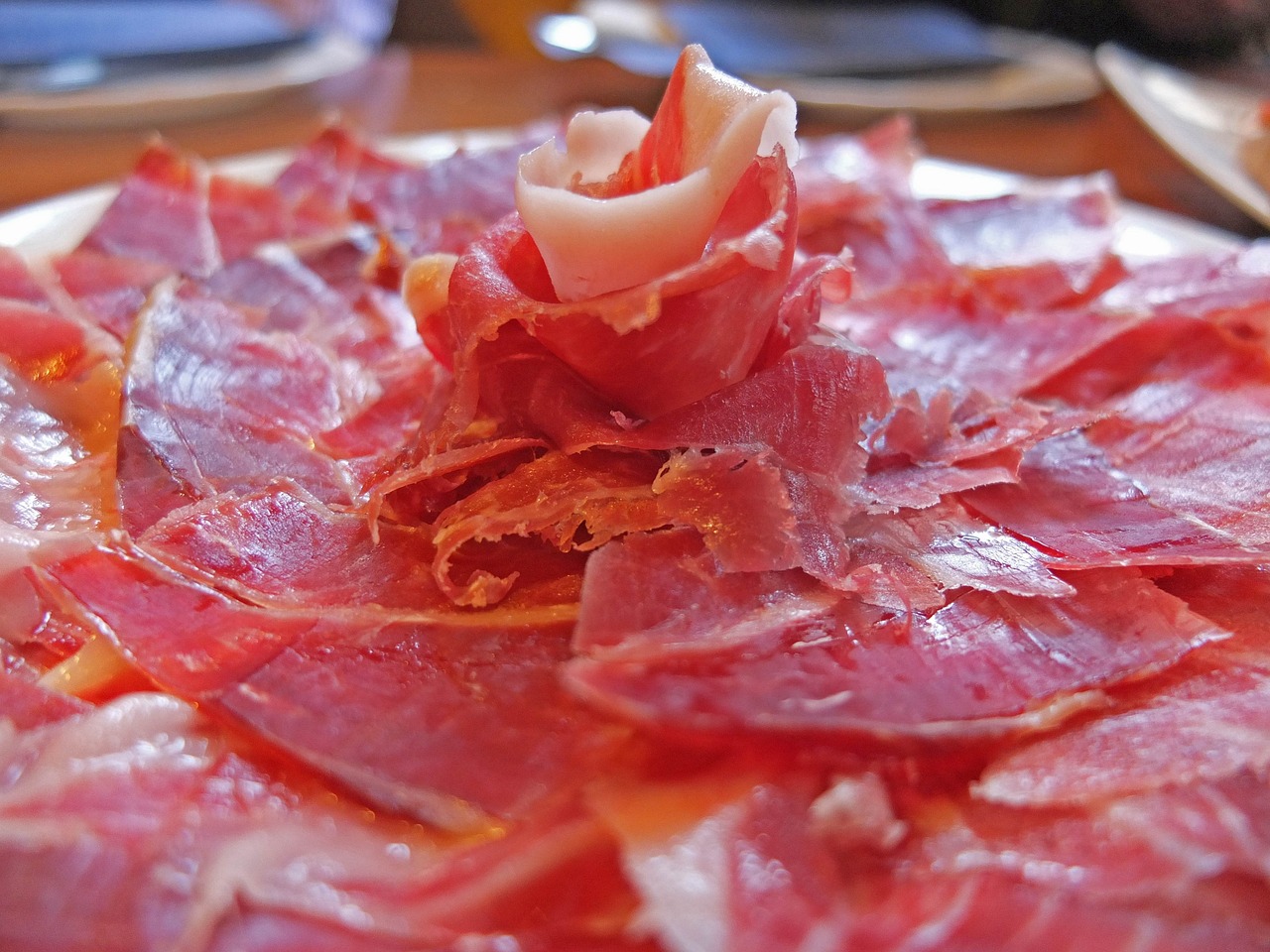 Tostada de jamón y tomate