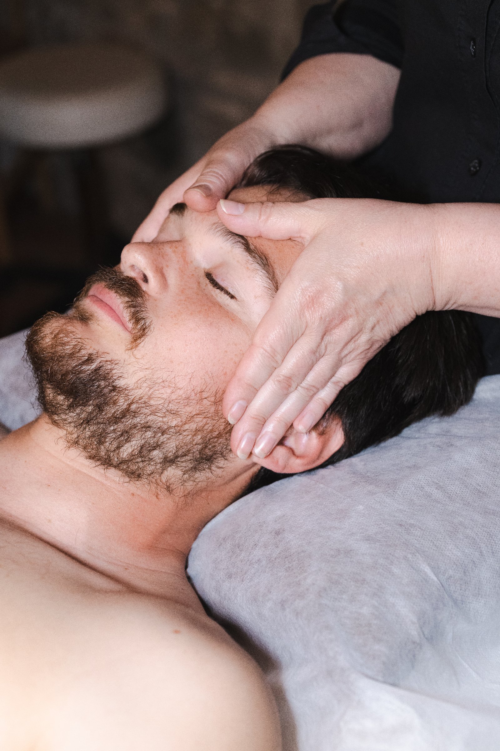 <span style="font-size: 12px !important;"><span style="font-family: "Times New Roman";">REIKI Y CROMOTERAPIA</span></span>