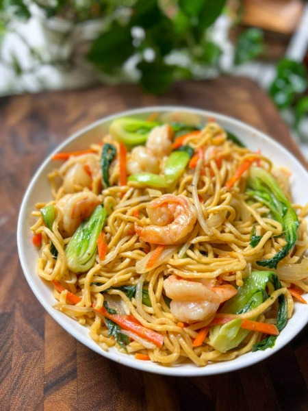 A7. Nouilles sautées aux crevettes