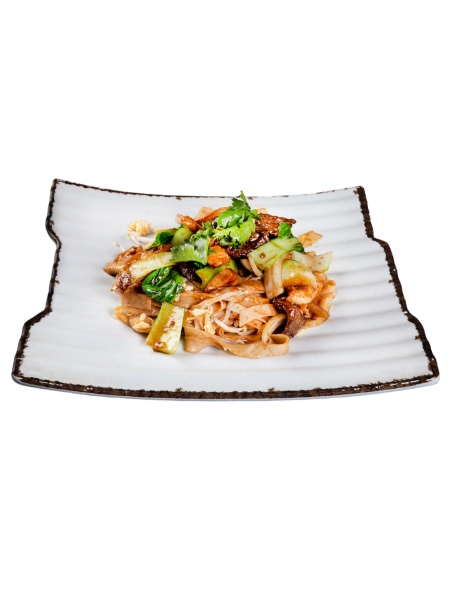 Pâtes de riz (nouilles) sautées aux viandes variées