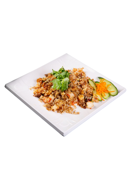 Riz sauté aux crevettes et porc laqué