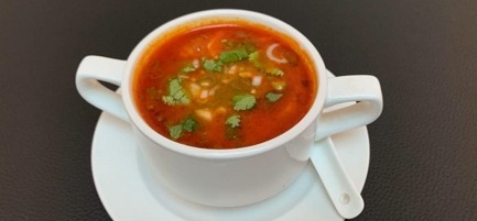 22. Tom yam soup with shrimps