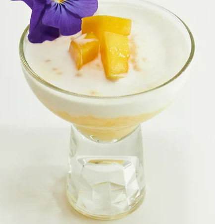 Tapioca au lait de coco à la mangue