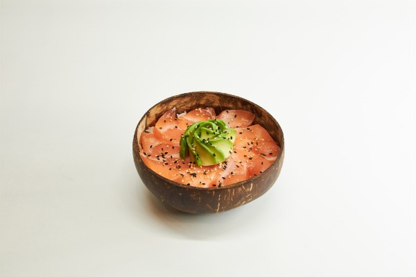 Chirashi saumon avocat