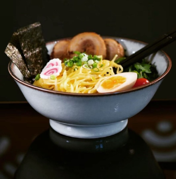 R1. Ramen porc