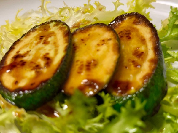 T20. Teppanyaki zucchine 1pz