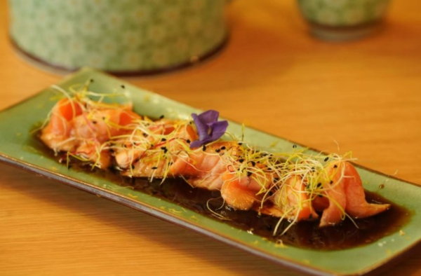 Salmon Tataki