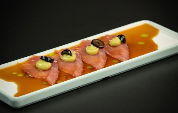 23. CARPACCIO TONNO 4pz