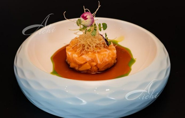 20. TARTARE SALMONE