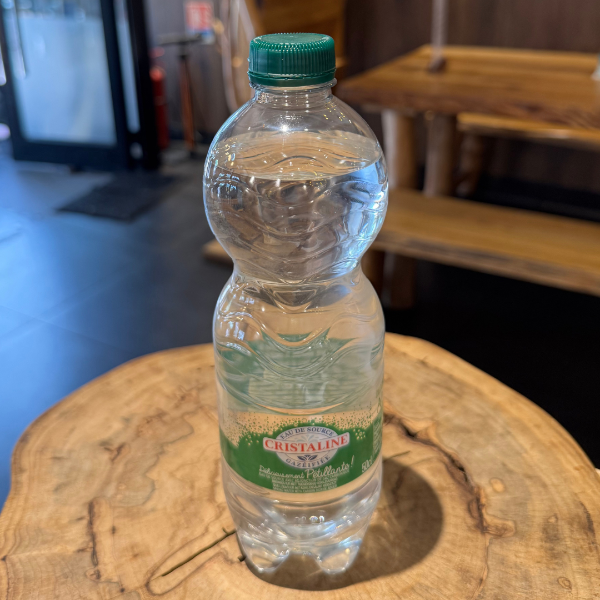 Eau pétillante Cristaline