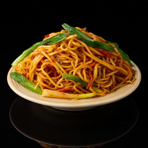 77. Nouilles sautées nature