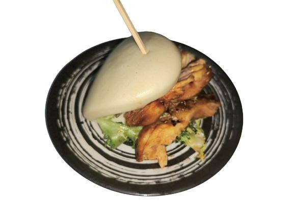 41. Bao de Pollo