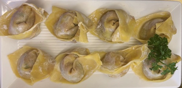 Raviolis de crevettes fraîches aux œufs de poisson