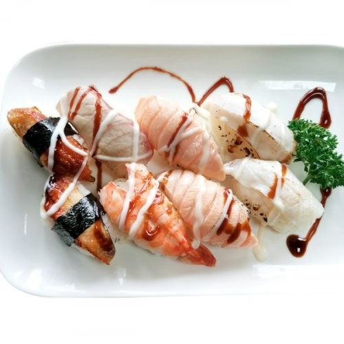 SP6. Sushi grillé caraméisé (8pcs)