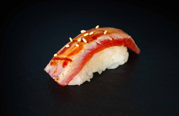 Sushi thon teriyaki