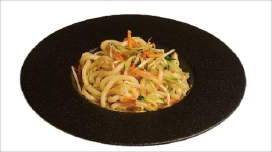 43. UDON VEGGIE