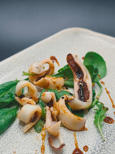 33. CALAMARI ALLA PIASTRA