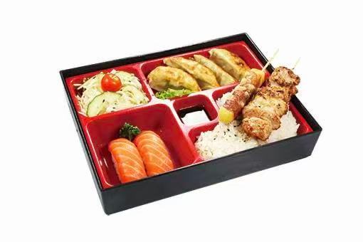 BE5. Bento Sushi gyoza