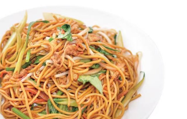 614. Nouilles sauté aux légumes