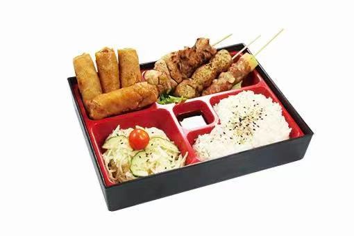 BE4. Bento yakitori nêm