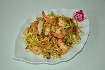 Spaghetti di riso con verdure