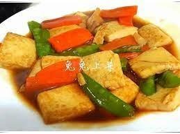 Tofu casalingo con verdure