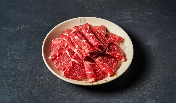 V05. Sliced Marbled Beef (30s)