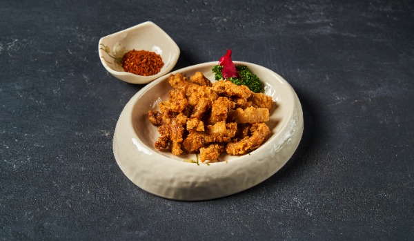 I01. Deep-Fried Crispy Pork