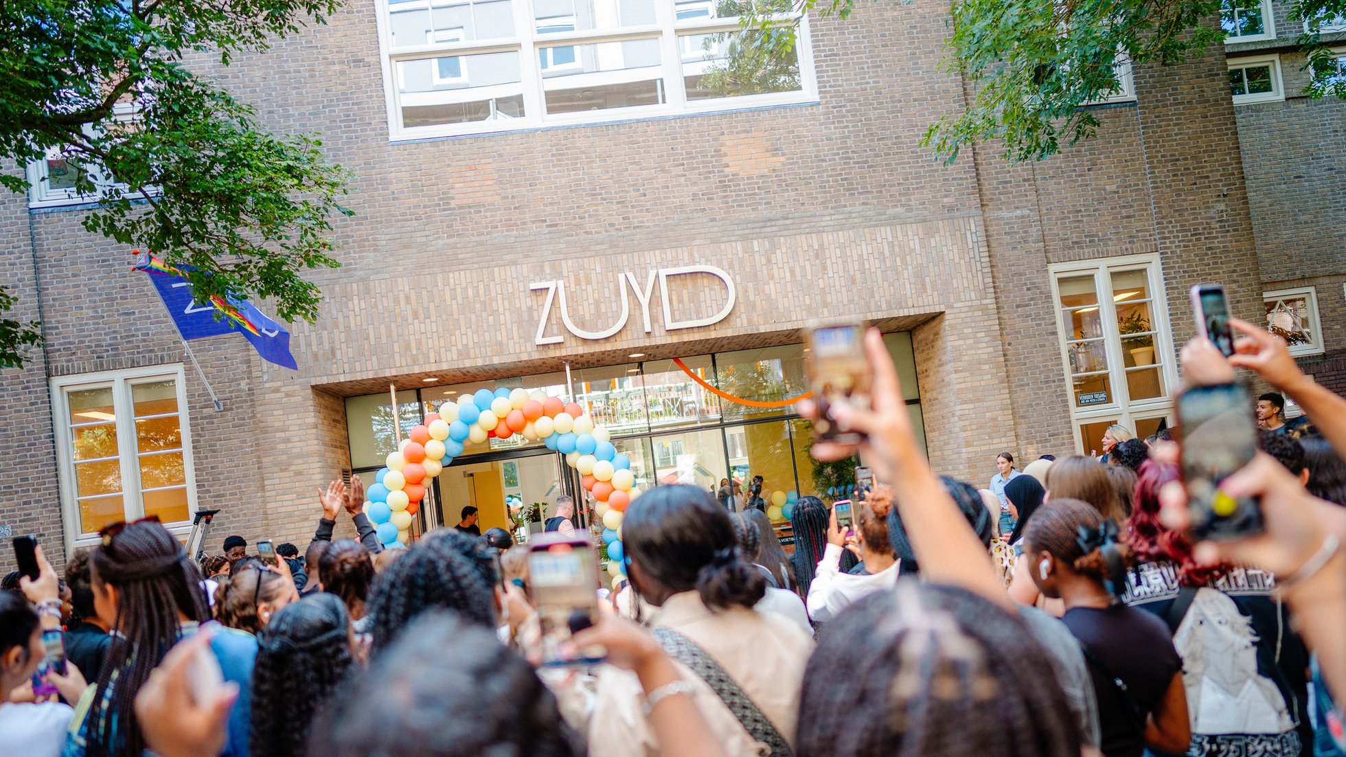 CollegeZUYD_Visuals_header