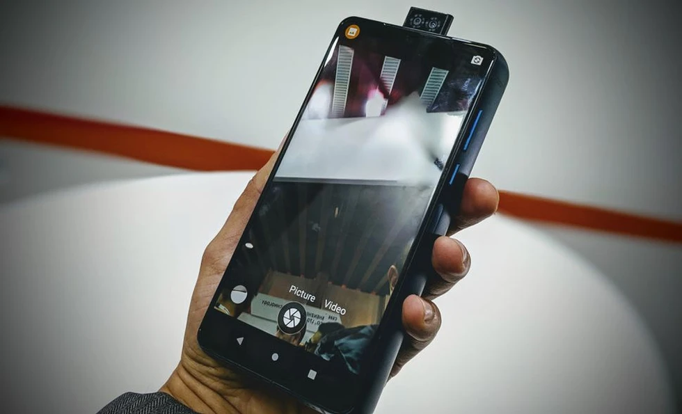 Un teléfono móvil único...