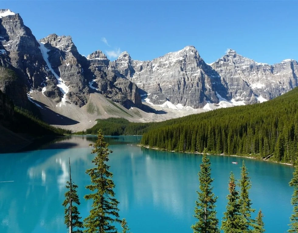 El impresionante Valle de los diez Picos...