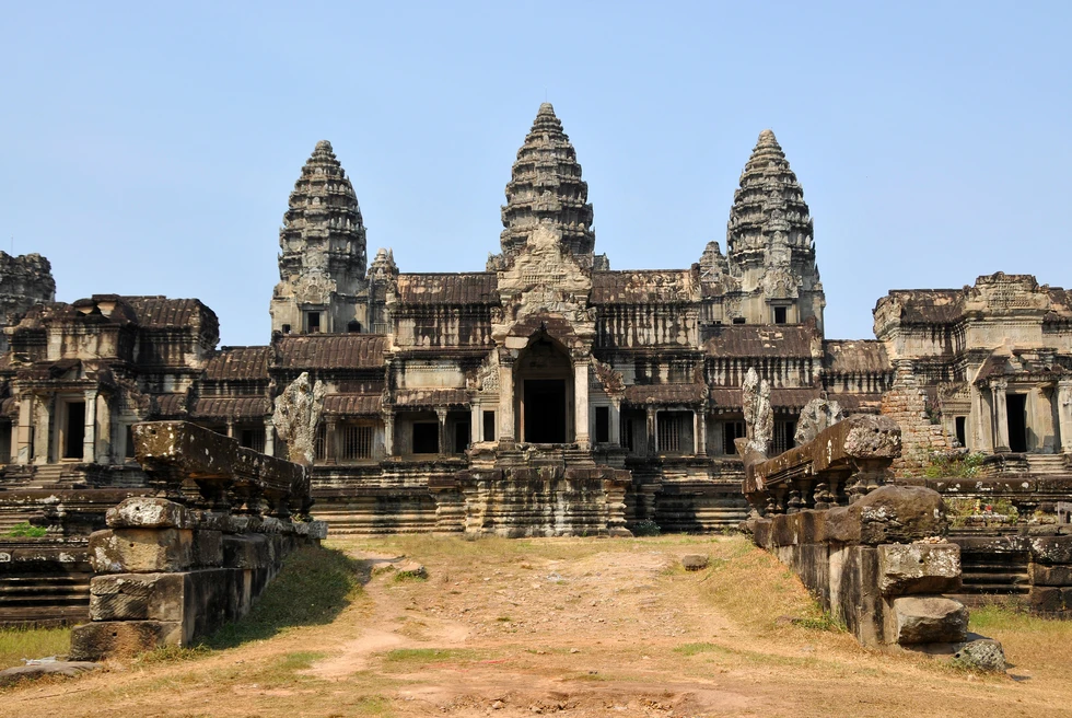 ¿Cuándo se construyó Angkor Wat?